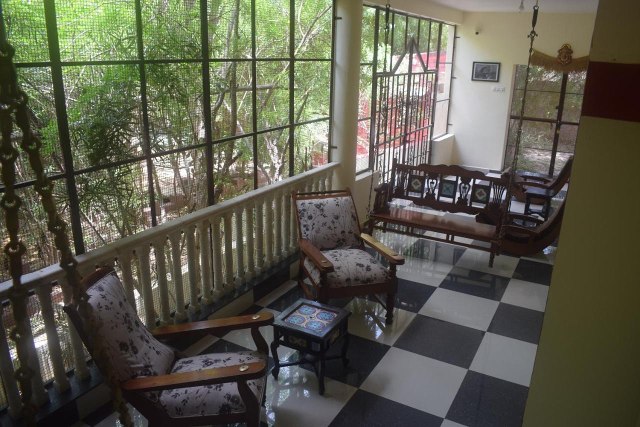 Sharad Baug Homestay Bhuj Exterior photo