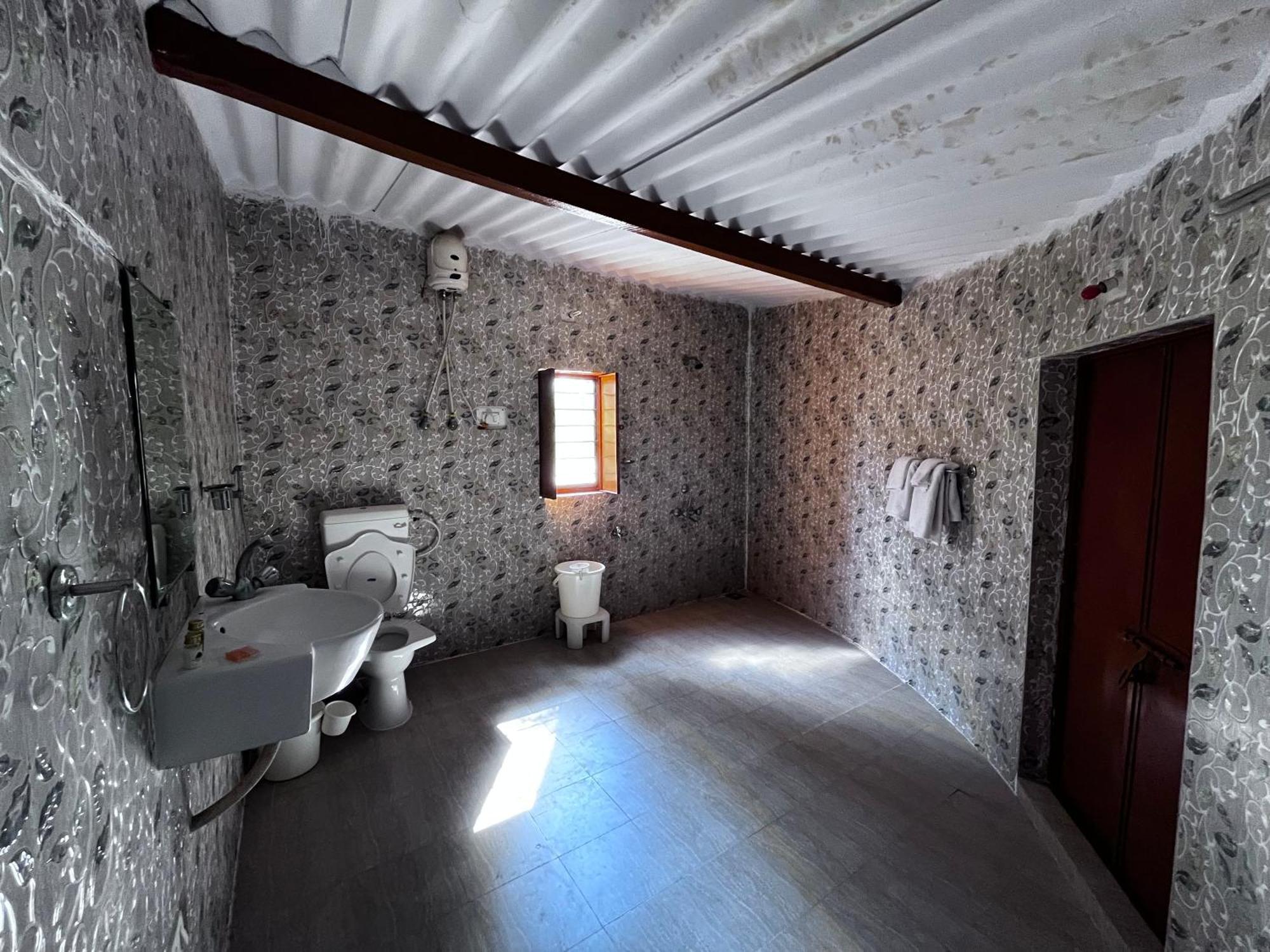 Sharad Baug Homestay Bhuj Exterior photo