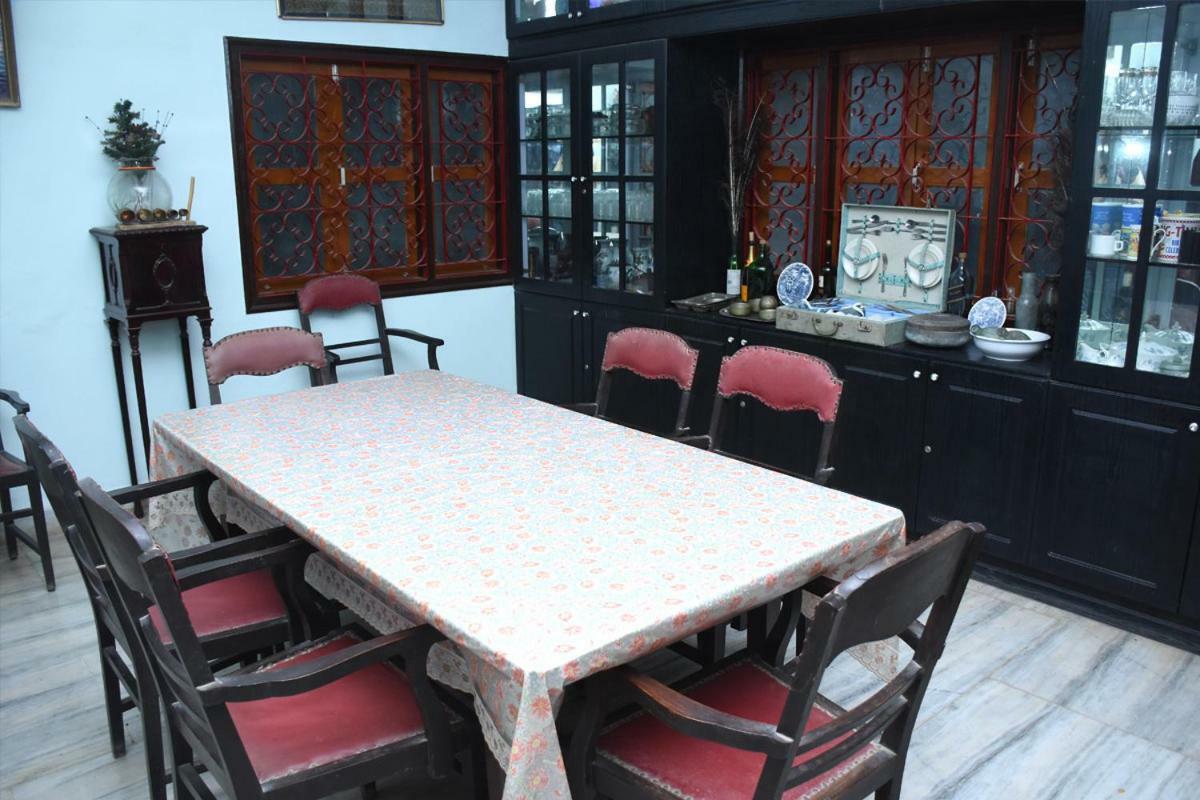 Sharad Baug Homestay Bhuj Exterior photo